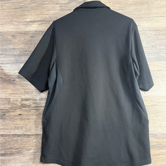 Nike Dri-Fit Men's Black Polo Shirt - Picture 2 of 4